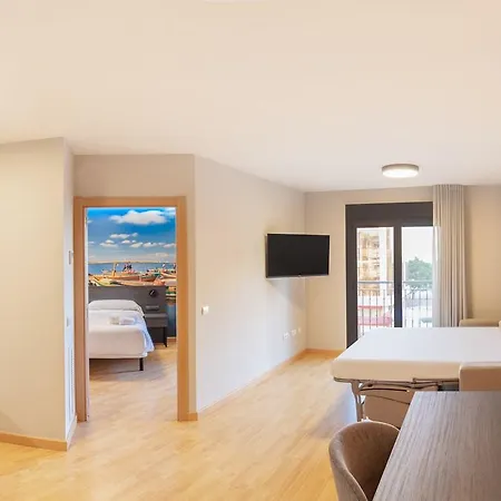 Palau & Apart-hotel Valência